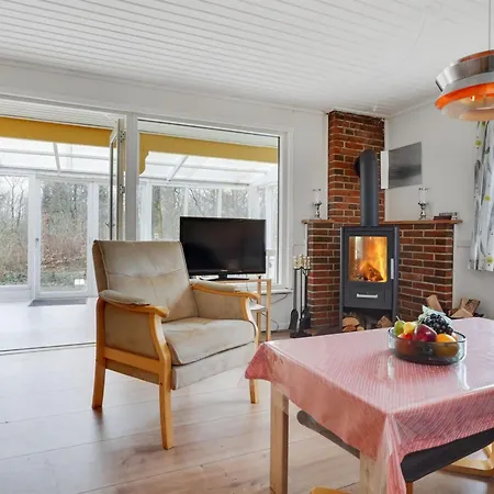 Vakantiehuis Hejne - 29km From The Sea By Interhome *