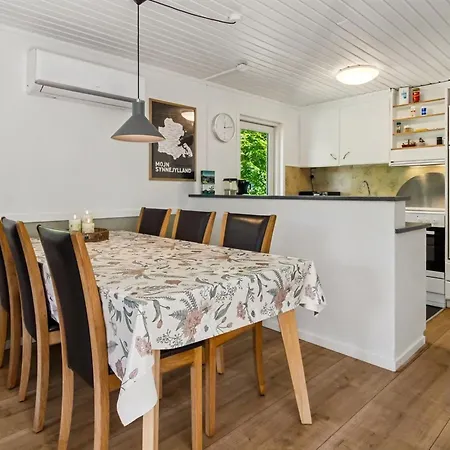 Hejne - 29km From The Sea By Interhome Toftlund