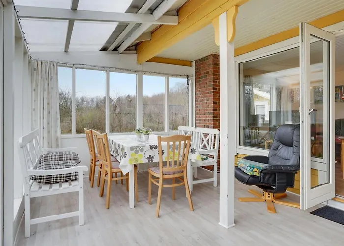 Casa de Férias Hejne - 29km From The Sea By Interhome